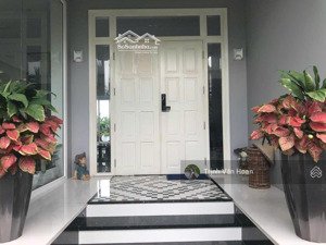 biệt thự thảo điền gần sông sg - 214m2 - 50 tỷ 