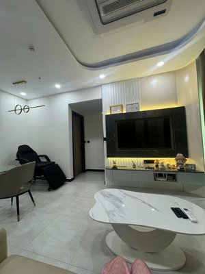 bán nhanh delasol 2pn 2wc giá 8,0 tỷ full nội thất đẹp xem nhà