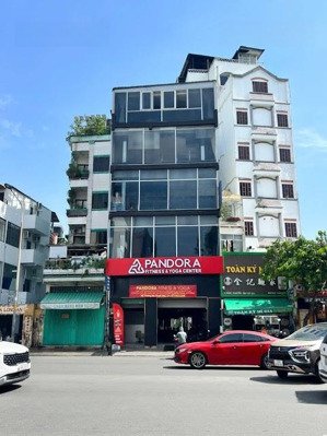 tòa nhà khan hiếm mặt tiền nguyễn văn cừ quận 1, 135m2(7.5x18m) - 6 tầng - hđt:230tr, giá 65 tỷ