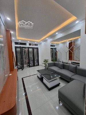 bán nhà tô hiệu hà đông 45m, 5tầng thang máy ngay gần chợ hà đông