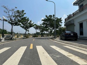 cực nóng. loanh quanh 5 tỷ sở hữu lô đất hoa hậu 48.3m cạnh hồ lương nỗ, ô tô santafe vào đất