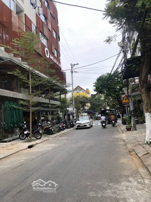 bán căn hộ 4 tầng gồm 9 căn hộ full nội thất, khu phố an an thượng gần biển mỹ khê