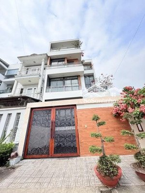 nhà phố hiện đại 4 tầng cần bán gấp giá 5.35 tỷ/62m2 ở giga mall hiệp bình chánh, thủ đức