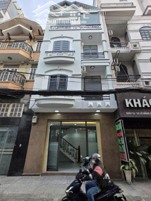 nhà đẹp trên đường sư vạn hạnh - q.10. 74,2m2 (5.3 x 14m) 3lầu giá 3tỷ450 cho thuê 20tr/th