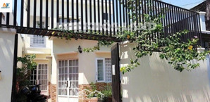 nhà 1 trệt 1 lầu - 100m2 ngang 6.1m vuông vức - hẻm xe hơi sát mặt tiền đỗ xuân hợp - phước long b