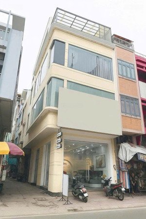 nhà góc 2 mặt tiền lê văn sỹ, vị trí siêu đẹp, ngang 5m, giá chỉ 3x triệu/th