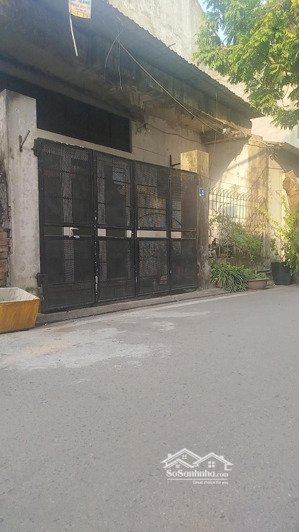 phân lô vip a38 tư đình long biên, mặt tiền 6.12m2, nở hậu diện tích 77.6m giá 20.5tỷ