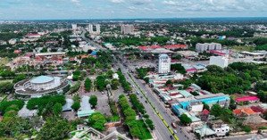 chính chủ bán gấp lô đất mặt tiền quốc lộ 51, trung tâm phú mỹ, sổ đỏ có sẵn, giá siêu tốt