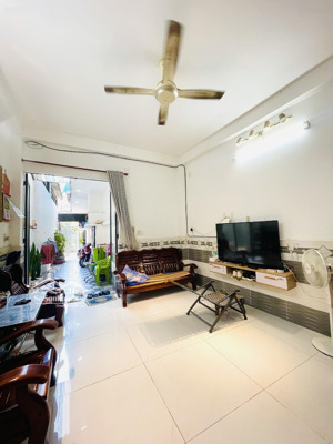 bán nhà 1 sẹt, hxh, 65m2, đường nguyễn văn luông, phường 12, quận 6, gần vòng xoay coopmart