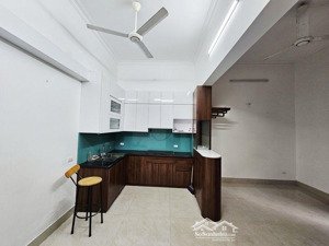 nhà đẹp lô góc thuỵ khuê 47m2 - 4 tầng ngõ thông hồ tây