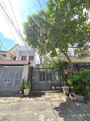 bán nhà mặt tiền đoàn hữu trưng p.an phú thevista,gần khách sạn mia q2 dt: 4 x 24m cn:96m2 14.5 tỷ