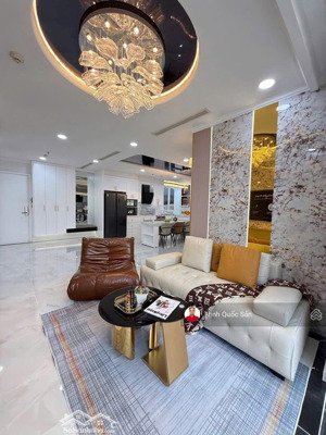 cho thuê green diamond - 93 láng hạ, căn 2 ngủ , 93m , full nội thất. liên hệ : 