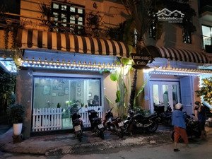 chính chủ bán căn góc 3 mặt ngõ 40m2 x 5 tầng, mặt tiền kinh doanh đỉnh, phố trần cung, nghĩa tân.