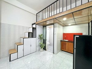 phòng gác lửng full nội thất ngay chu văn an