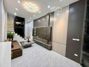 cho thuê nhà 5 tầng, diện tích 35m2 lê lợi, hà đông, ngay chợ, thang máy, full nội thất