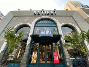 mt ngay nguyễn trãi quận 1 (7,6x18m) trệt 4 lầu cho thuê 130tr giá 41 tỷ