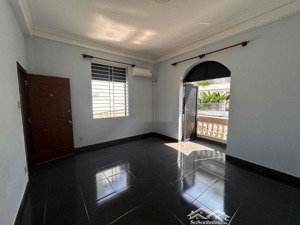 cho thuê nhà 5x15m khu 793 trần xuân soạn, gía chỉ 16 triệu/th