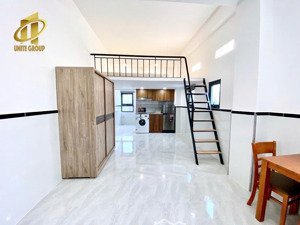 thuê ngay phòng gác rộng 30m2 ngay khu nguyễn gia trí, d5 gần đh ngoại thương, hutech, gtvt