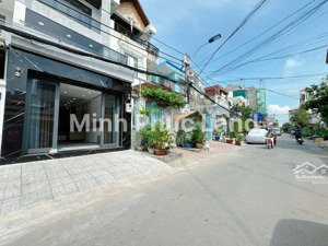 bán nhà mới đẹp - nguyễn thị thập - p. tân quy - quận 7 - 4 tầng - có thang máy - full nội thất