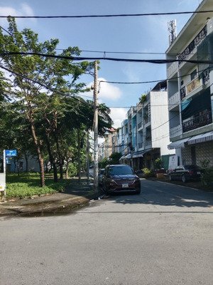 6tỷ950- 48m2 - 2pn - 2wc - hẻm xe hơi nội khu bình phú