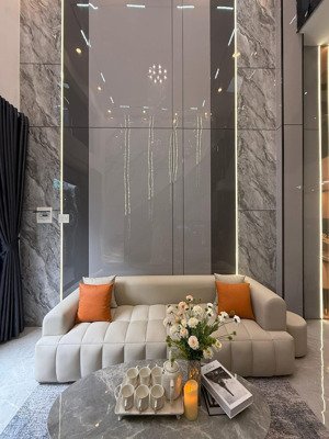 nhà 3 tầng kiệt 3m cách đường phan thanh 50m , sát nguyễn văn linh tặng fuul nội thất