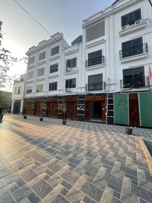 bán nhà riêng đường 6, xã phụng châu, chương mỹ, hà nội, 3,65 tỷ, 33m2 . oto đỗ cửa ngày đêm .