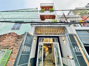 cần bán gấp nhà nguyễn thượng hiền, p11, bình thạnh. sổ hồng riêng, 56m2. hẻm xe hơi 5m