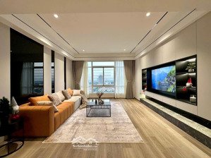 cần bán căn hộ 2pn saigon south residences nhà đẹp giá nhất thị trường lh: em thao)