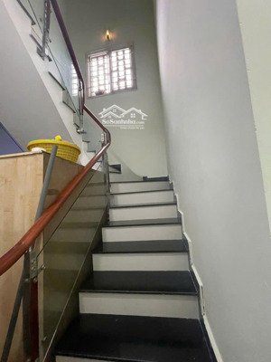 bán nhà 2 tầng shr full đô thị hẻm xe tải thông giá 4.2 tỷ