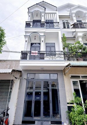 hàng hiếm tại nguyễn thượng hiền, 3,99 tỷ, 65,6 m2, 4pn, 3wc, nr 2 tầng, pháp lý đầy đủ