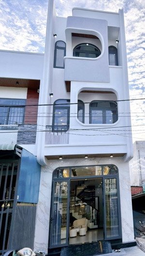 bán nr 4pn, 3wc, 62,6m2 tại nguyễn thị tần, q8, hcm, giá ưu đãi 3,66 tỷ