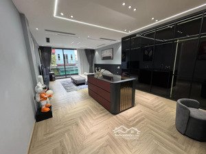 nhà đẹp long biên siêu víp 92m 8tầng mt 5m ô tô vào nhà kinh doanh vô địch, giá 26.9tỷ đẹp mê ly