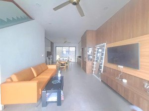 bán nhà mặt tiền thạnh lộc 19 gần quốc lộ 1a 5x20m 5 tầng chỉ 9 tỷ