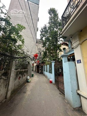 chính chủ nhờ bán đất tặng nhà trong ngõ 54 lê quang đạo mỹ đình nam từ liêm