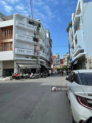 căn duy nhất hẻm xe hơi đường hoa sữa, phú nhuận - dt: nở hậu 5,5x16m - 3 tầng - chỉ 9,9 tỷ tl