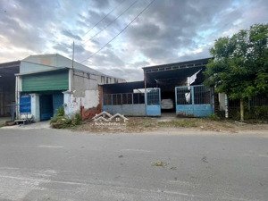 bán rẻ đất mặt tiền kinh doanh gần chợ tân bình dĩ an