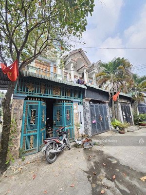 bán nhà 1 trệt 1 lầu hoàn công góc 2 mặt tiền, tân đông hiệp, dĩ an - 3,9 tỷ tl