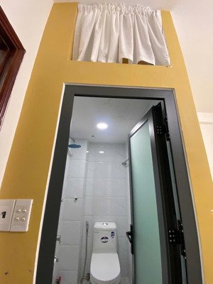 phòng full nội thất ngay phan xích long