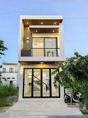 bán nhà sổ riêng thổ cư + hoàn công gần chợ trảng dài 150m2 sàn - 2,68 tỷ
