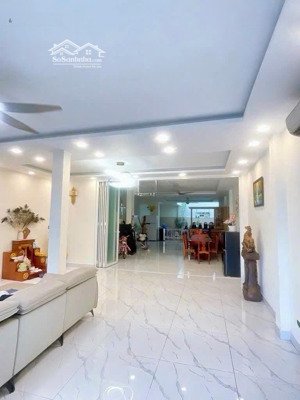 giá tốt! chính chủ bán nhà đẹp mặt tiền bàu cát 6,8m x 30m, 3 tầng st giá chỉ 34,4 tỷ thương lượng