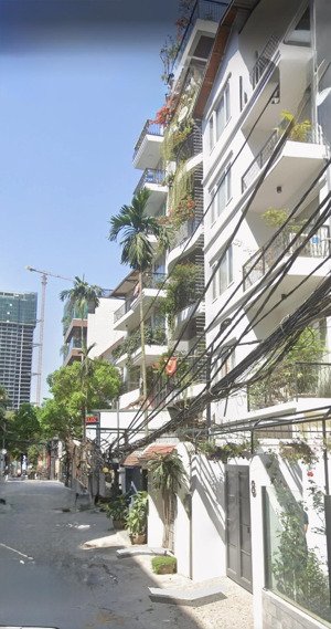 mặt phố tây hồ - biệt thự lô góc 180 tỷ, 200m2, 3 tầng, mặt tiền 8m - cách 50m ra hồ tây