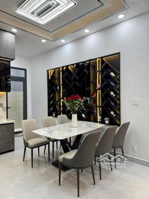 chính chủ gửi bán nhà q7 đường 41, kdc chuyên dùng c9