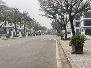 bán liền kề kđt đô nghĩa hà đông. 75m2 x 5 tầng, mt 5m chỉ 15 tỷ. kinh doanh, vỉa hè, ô tô tránh.