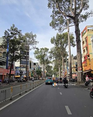 bán trước tết! 7.3 tỷ nhà 2 tầng đẹp ở ngay quận 10 - lê hồng phong - hẻm 3.5m - nở hậu 6.5m - 46m2