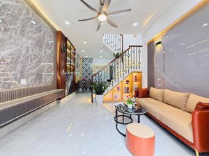 bán nhanh căn nhà nguyễn thượng hiền, bình thạnh. giá: 3 tỷ 460 / 51m2. hẻm 5m, gần nhiều tiện ích