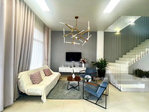 cho thuê nhà phố hông vườn full nột thất, 3pn - 4wc lakeview city giá 38tr/tháng