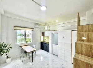 căn hộ dịch vụ quận 8 -hxh sát mặt tiền gần chợ nhị thiên đường - 5 tầng 5x20 chỉ hơn 11tỷ