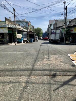 Bình Hòa Khu Dân Cư Minh Tuấn Kiod Và 5 Phòng Trọ Mặt Tiền Kinh Doanh DT 98 M2 Giá 4,035 Tỷ