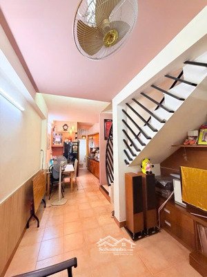 tô hiến thành - 48 m2 - hxh - hẻm to rộng rãi , sạch sẽ - ngay big c - 9.5 tỷ ,