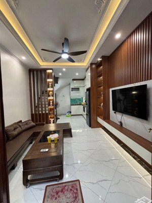 34m2,khuyến lương ,nhà mới 5 tầng 3 ngủ . giá chào 6.3t,nhà thật ảnh thật